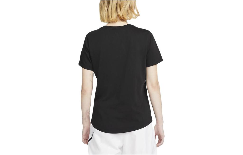 Nike T Shirts Women's Black Crew Neck Moderate Straight Fit DX7903-010