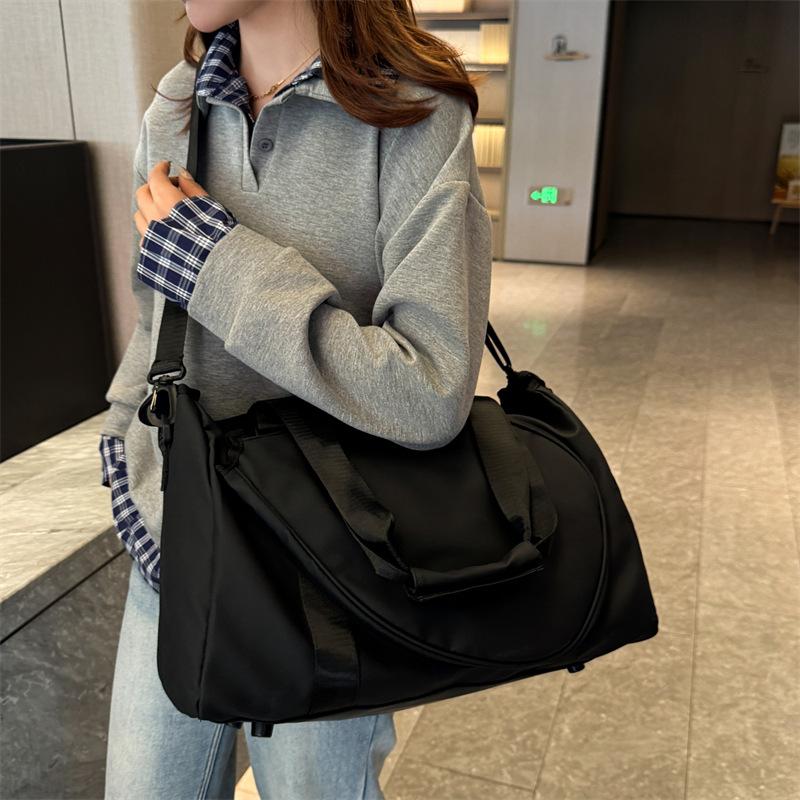 Badminton Bag Sports Yoga Fitness Bag Large Capacity Messenger Handbag Women's New Travel Bag Men's Badminton Racket
