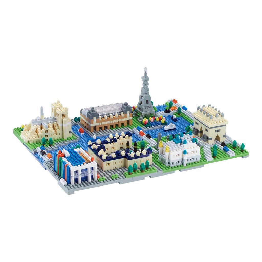 Kawada Nanoblock Paris 1620 dílků Interiérový koníček pro děti od 12 let NB-047