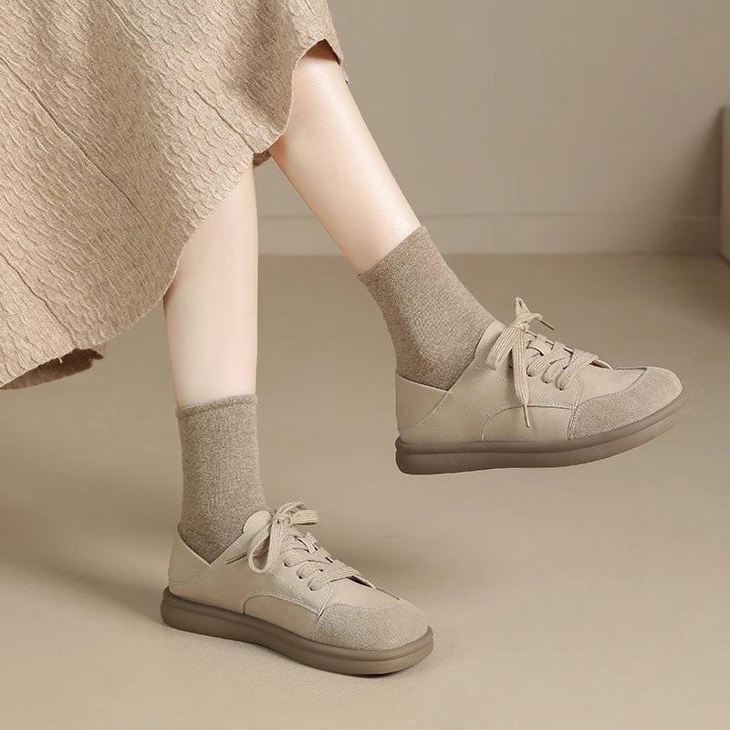 

Xiaoxiangfeng Birkenstocks Women s 2024 New Retro Versatile British Style Small Leather Shoes Soft Sole Single Shoes Mori Loafers 35