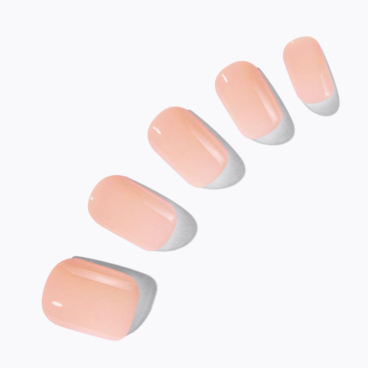Dashing Diva Magic Press Nude Pink (Regular Round) Nail Tips