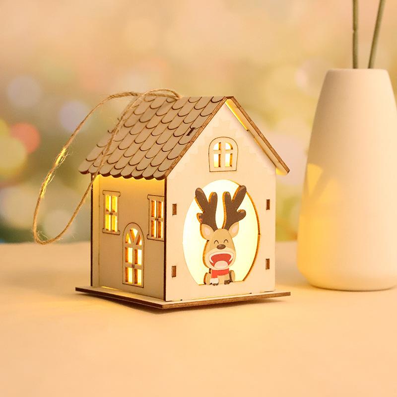 New Christmas LED Light Wood House Cute Christmas Tree Hanging Ornaments Holiday Decoration Home Decoration Accessories