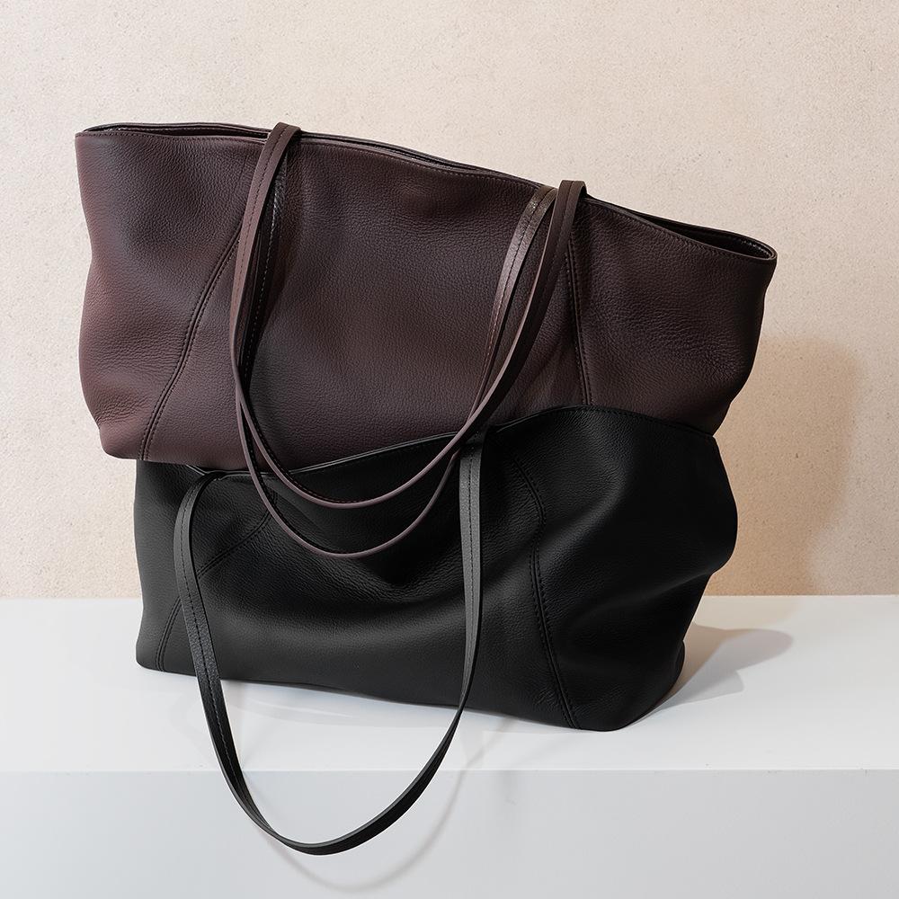 2026 Hot Winter New Women Genuine Cowhide Tote Bag Large Capacity Versatile Daily Commuter Handbag Fashion Single Shoulder Crossbody Bag