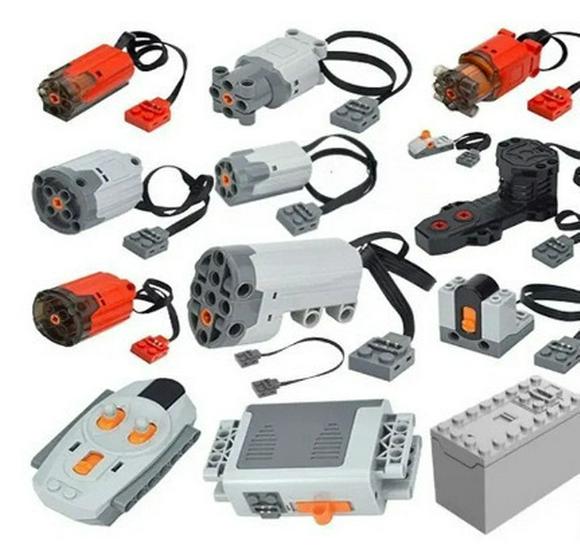 Building Blocks Science Kit with Motor, Battery Box, Remote Control & Receiver
