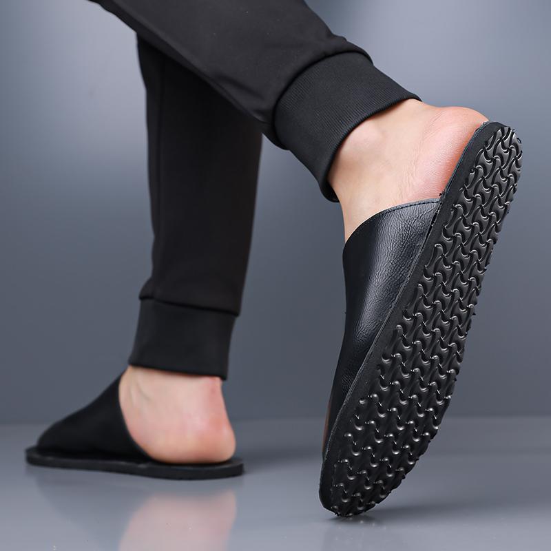 Herren Pantoffeln Handgemacht Einfache flache Sandalen Braunes Leder Schwarze Sommer Römische Sandalen Geschlossene Zehen Strand Schuhe Übergröße