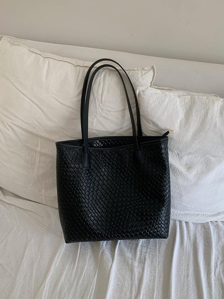 Вместительная сумка-тоут, сумка через плечо и сумка для работы чёрный