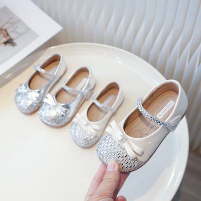 Mädchen Prinzessin Schuhe 2025 Frühling und Herbst neu Koreanische Version von ausländischem Stil Kinder Kristallschuhe mit Pailletten weichen Sohlen mittelgroße und ältere ch