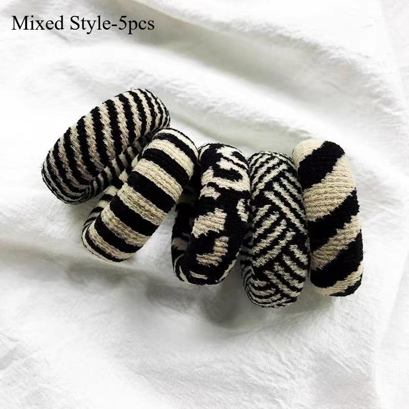 5pcs Printed Seamless Elastic Hair Ties Comfortable And Durable Thickened Hair Rings For Ponytails Hair Accessories For Women