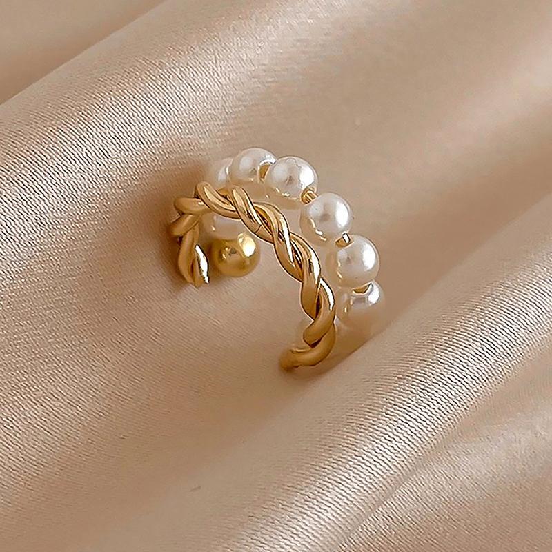 Korean Gold Color Double-Layer Circle Twist Pearl Ear Cuff Vintage Geometric Circle Earcuff Fake Piercing Pearls Clip