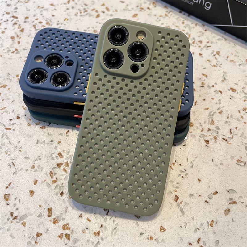 Breathable Cooling Phone Case For iPhone 17 Air 16 E 15 14 Plus 13 12 11 Pro Max Heat Dissipation Soft Silicone Shockproof Cover