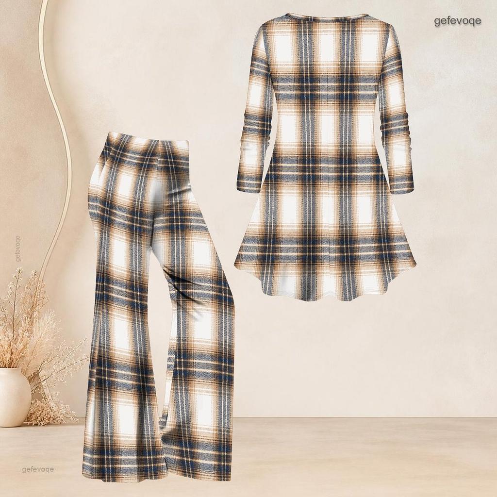 Women Plus Size V Neck Three Quarter Sleeve Printed Flared Top Flared Pants Two Piece Set