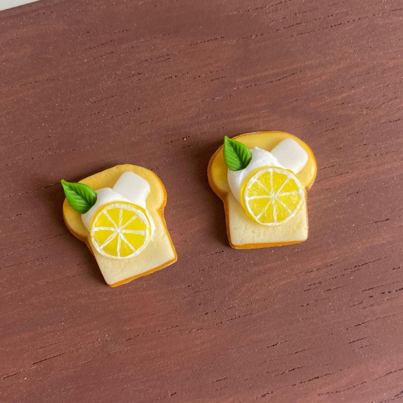 1Pcs Miniature Dollhouse Food Strawberry Milk Shake Ice Cream Beverage Cup Model Toy For Doll Accessories Gift