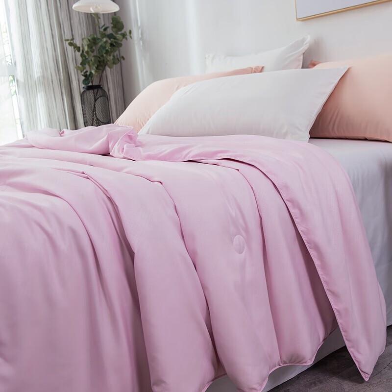 SILKUEEN 100% Mulberry Silk Quilt