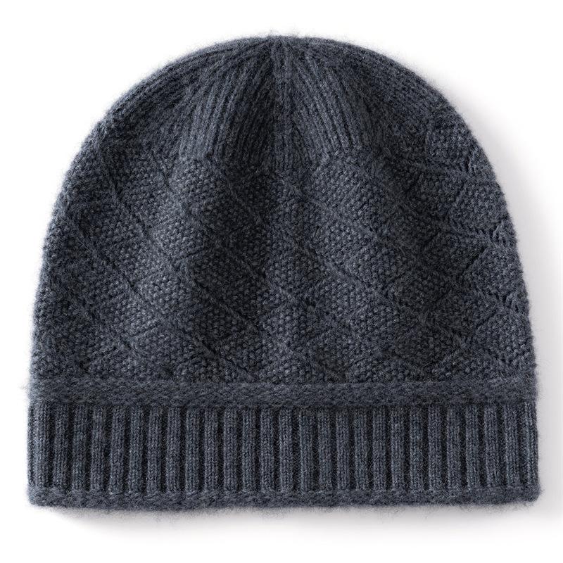 Customized Autumn and Winter New Cashmere Blended Dome Men's and Women's Warm Knitted Hats Are In Stock.
