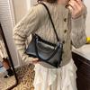 Retro Fashion Single Shoulder Underarm Bag Women's Chain Bag 2025 New Popular Texture Single Shoulder Crossbody Small Square Bag Tide
