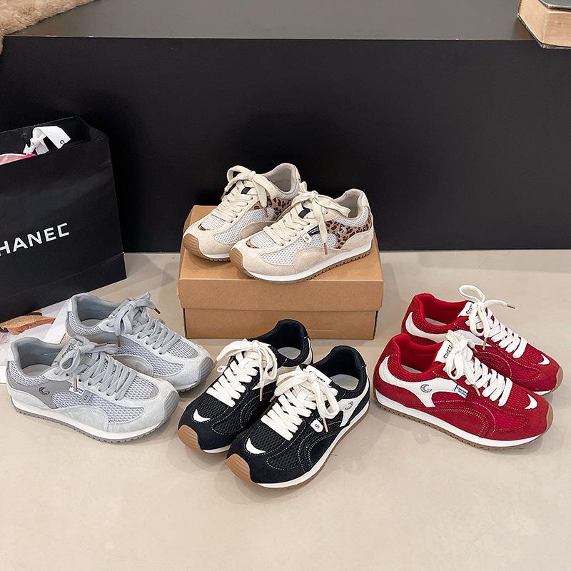 Retro Color Matching Flat-bottomed German Training Shoes for Women's 2025 New Fashionable Versatile Mesh Breathable Forrest Gump Shoes