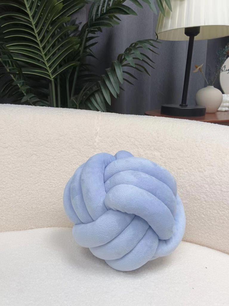 Nordic Hand-Woven Velvet Knot Pillow - Home Decoration