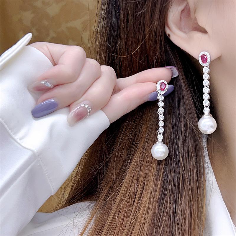 French Retro Pearl Inlaid Jewelry Set: Elegant Ring, Earrings & Necklace