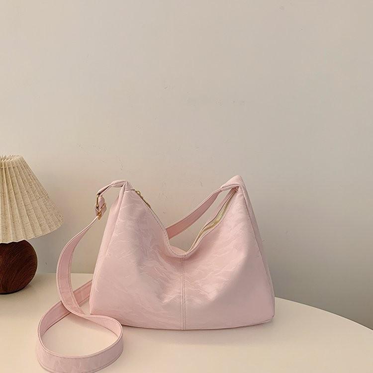 Stylish Large Capacity Shoulder Bag For Women In Minimalist Design Perfect For Daily Use