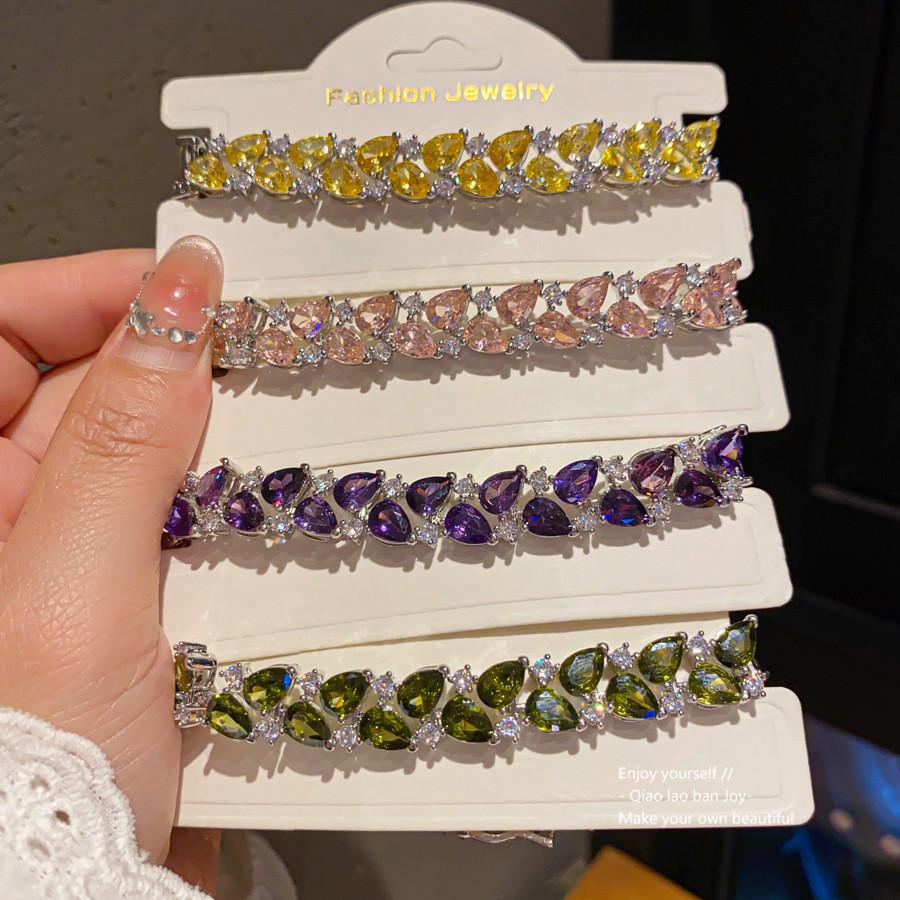 Doppellagiges Zirkon Wassertropfen Schmuckarmband im femininen Stil für den täglichen Gebrauch