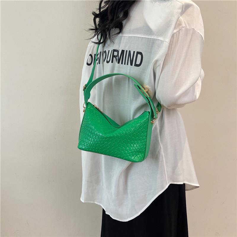 Stylish Pu Shoulder Bag For Women Trendy Casual Tote With Zipper And Phone Pocket