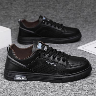 Frühlings Herrenschuhe 2024 neue atmungsaktive lässige Lederschuhe Herren kleine weiße Board-Schuhe wasserdichte vielseitige weiße Schuhe sportliche trendige Schuhe