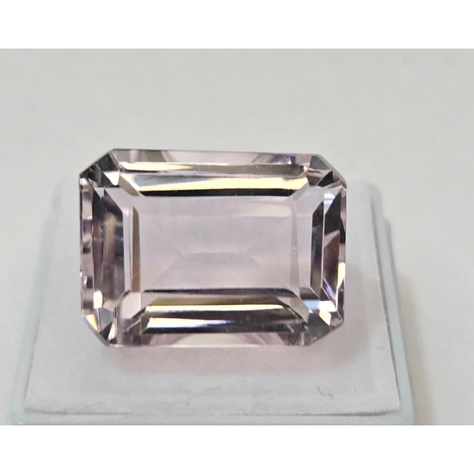 Beautiful Natural Morganite Light Peach 20+ Ct Emerald Cut Certified Gemstone