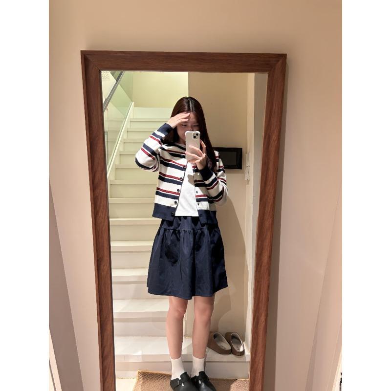 Striped knitted cardigan sweater women's spring and autumn design sense contrasting colors chic small short coat top