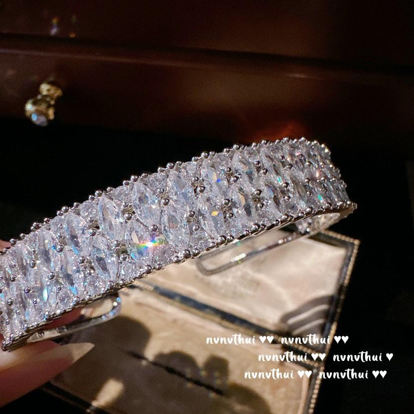 Princess On The Run Powder Water Drop Gem Honeycomb Earrings, Grandly Plated 18K Gold Gypsy Wheat Spike Zircon Bracelet