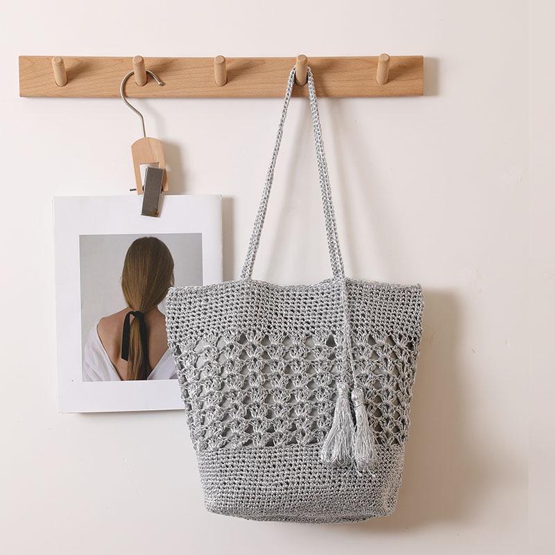 Trendy Large Capacity Woven Straw Bag with Tassels - Women's Versatile Beach & Casual Shoulder Bag