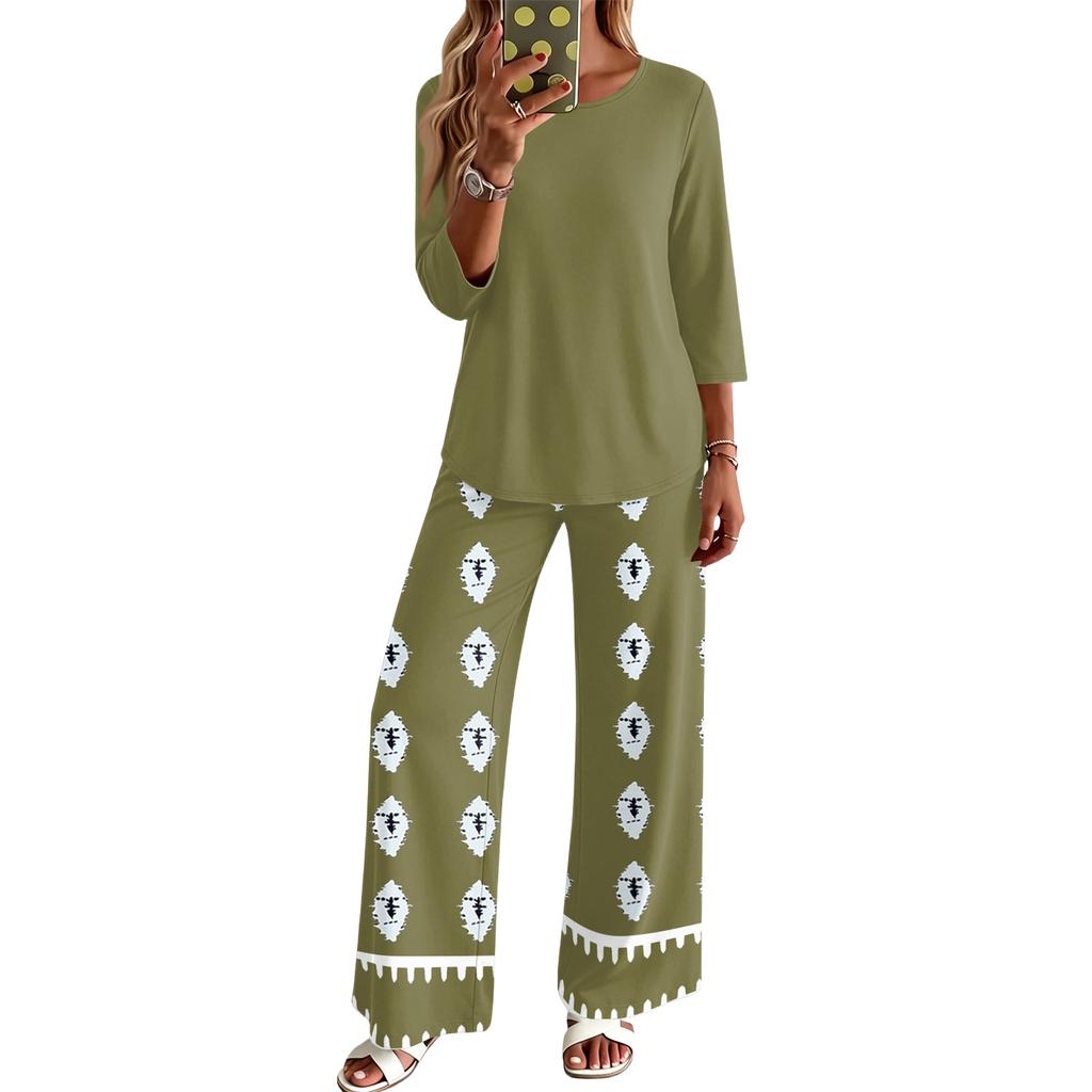 Women's Casual Fashion Round Neck Loose Fit Printed Three Quarter Sleeve Top with Wide Leg Pants Set Comfortable Two Piece Outfit