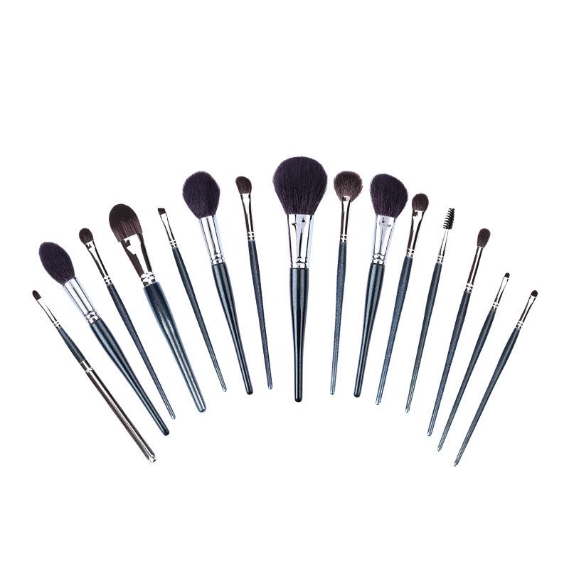 Cangzhou Little Waist Real Wool Makeup Brush Set - Professional Highlight, Eyeshadow, and Eyelash Comb