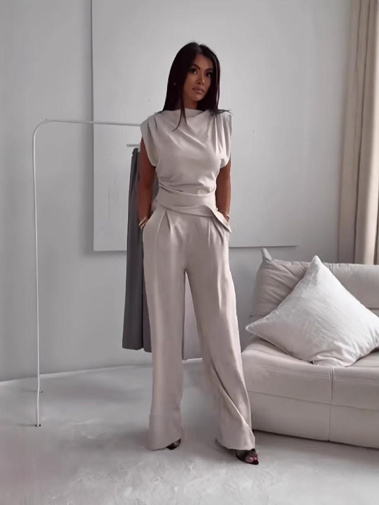 Spring/Summer Season Men's Women's Casual Fashion Set