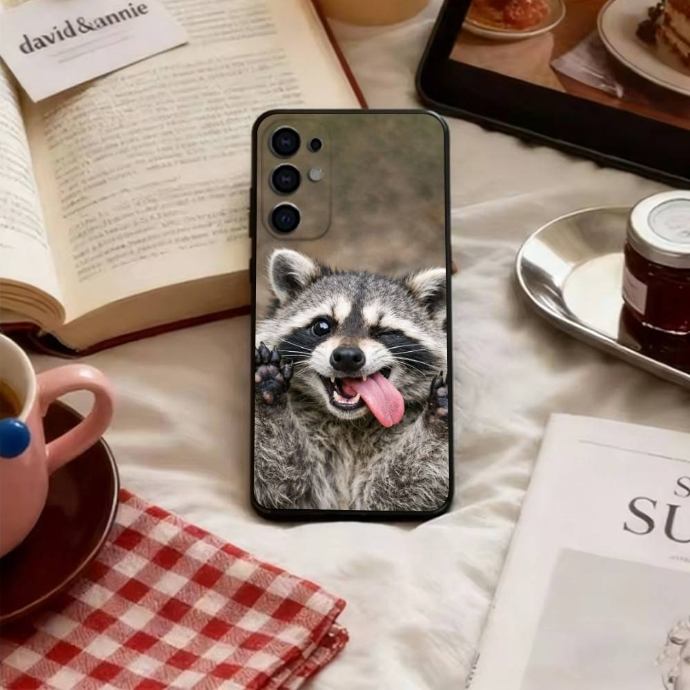 

Cute Raccoon Phone Case For Samsung S25,S24,S21,S22,S23,S30,Ultra,S20,Plus,Fe,Soft Silicone Black Cover Samsung S21fe