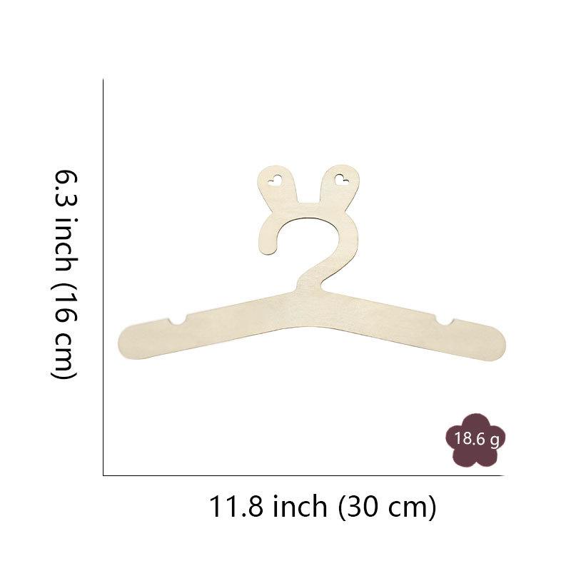 Cute Wooden Baby Hangers Bear Bunny Shaped Kids Clothes Hangers Heart Cutouts Non-Slip Nursery Organizer  Baby Clothes Outfits