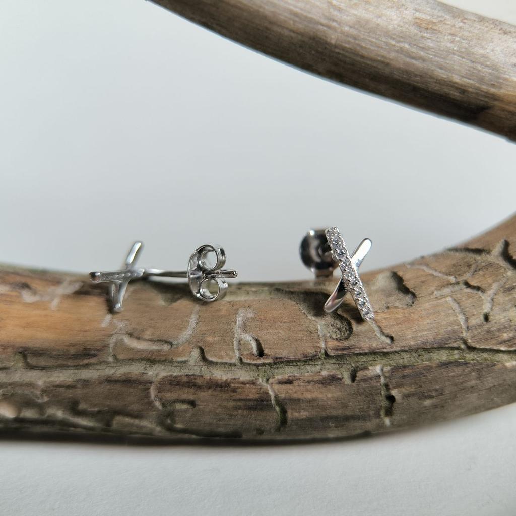 Silver Earrings with Cubic Zirkonia (2186106)