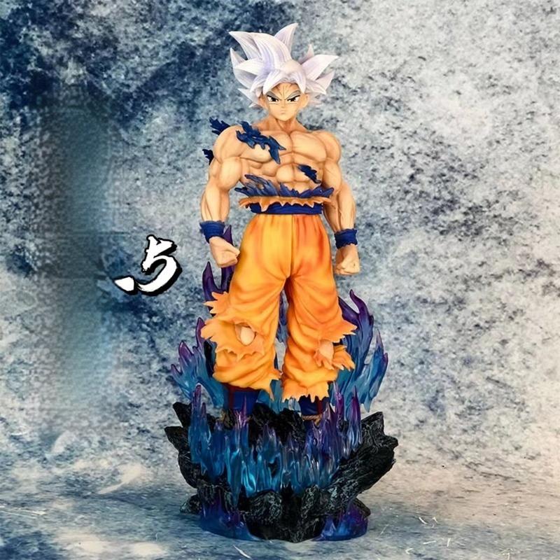 Dragon Ball figurine white haired Wukong free spirited and skilled super large hand figurine model ornament gift giving cool
