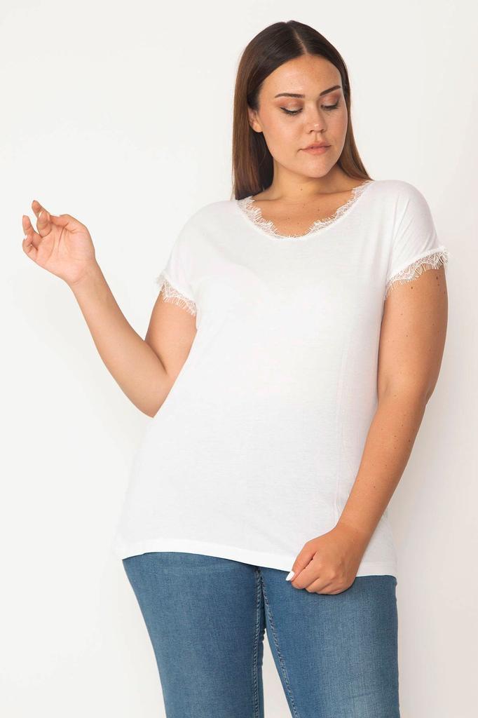 Women's Big Size Blouse White Plus Size Cotton Fabric V-Neck Lace Detailed Low Sleeve Blouse
