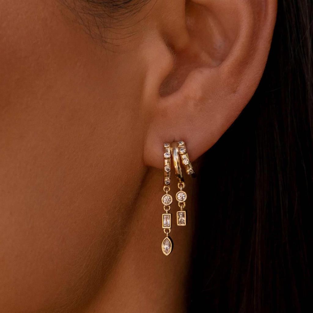 European and American Asymmetrical Star & Moon Earrings Set: Fashion Zircon Studs & Ear Cuffs