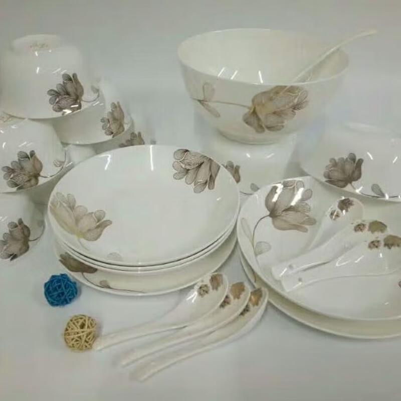 

Tang Qin Hao Yi Bone China 22-Piece Dinnerware Set