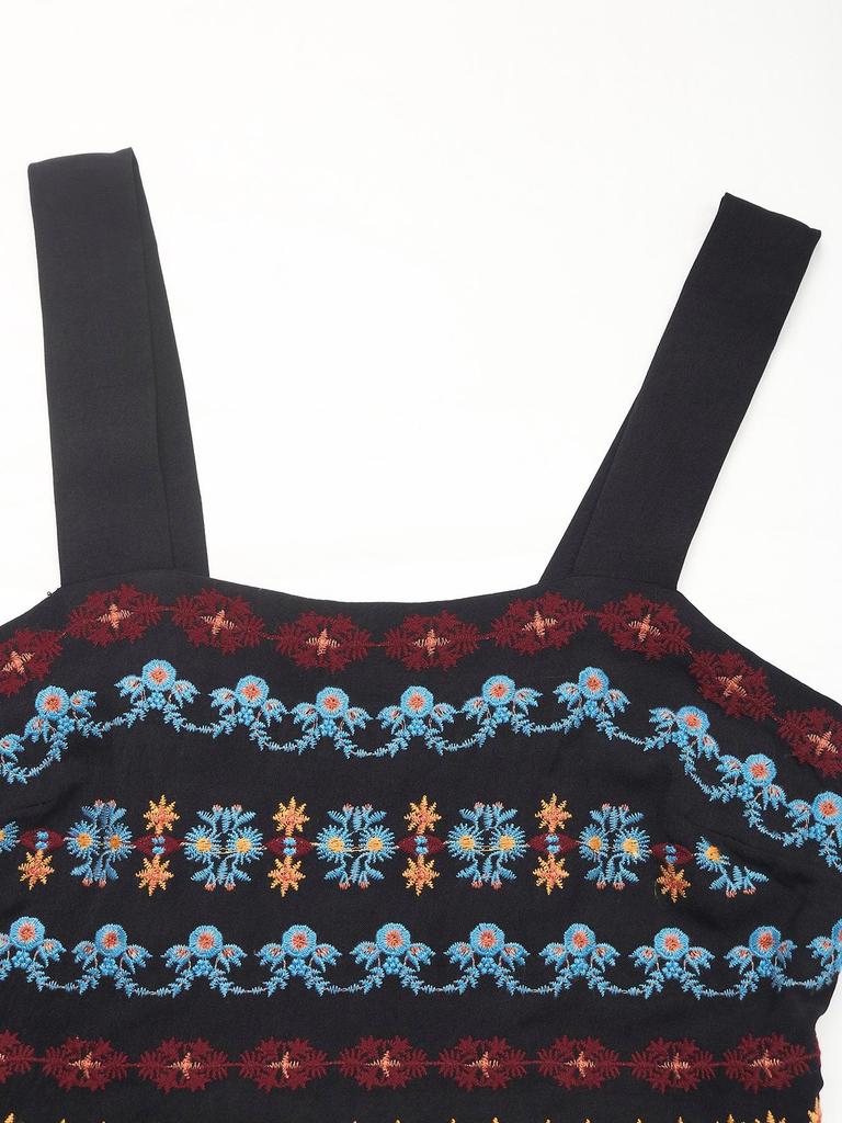 Etnické dlouhé letní šaty bez rukávů z roku 2025