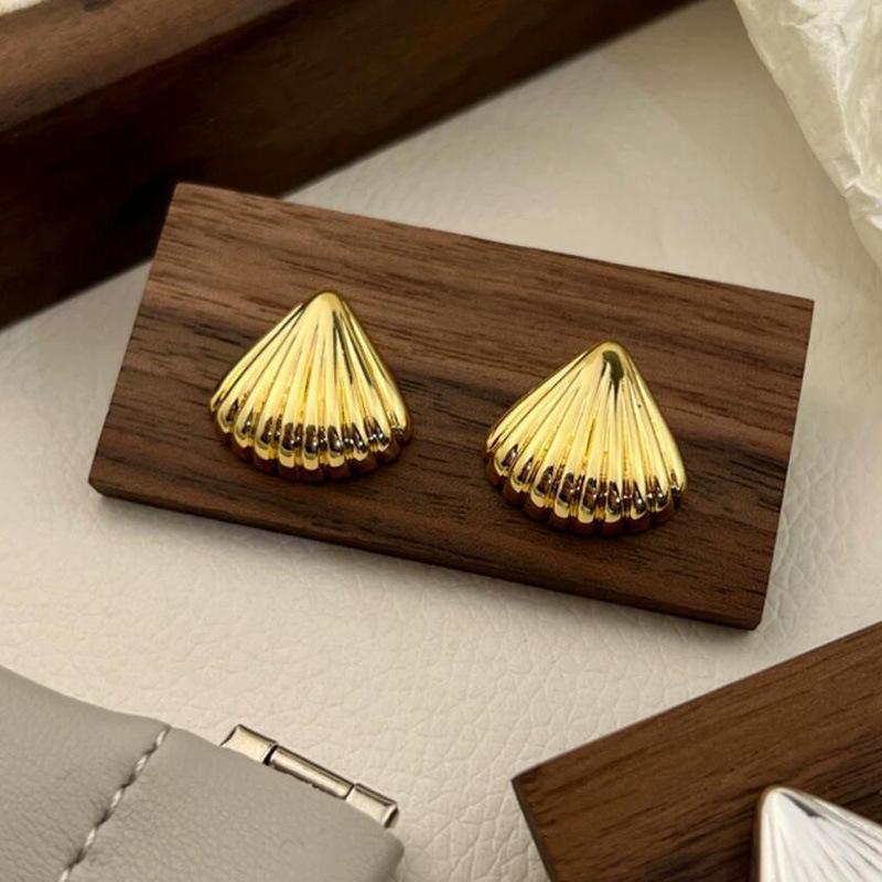 Female Niche High-end Trendy Earrings золотой