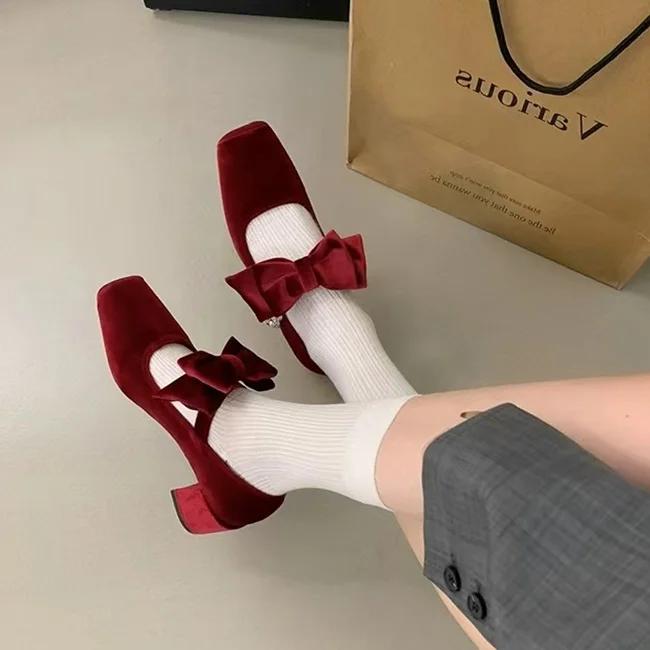 2025 Designer Velvet Butterfly-knot Shoes Women Fashion Elegant Party Wedding Shoes Women French square toe loafers