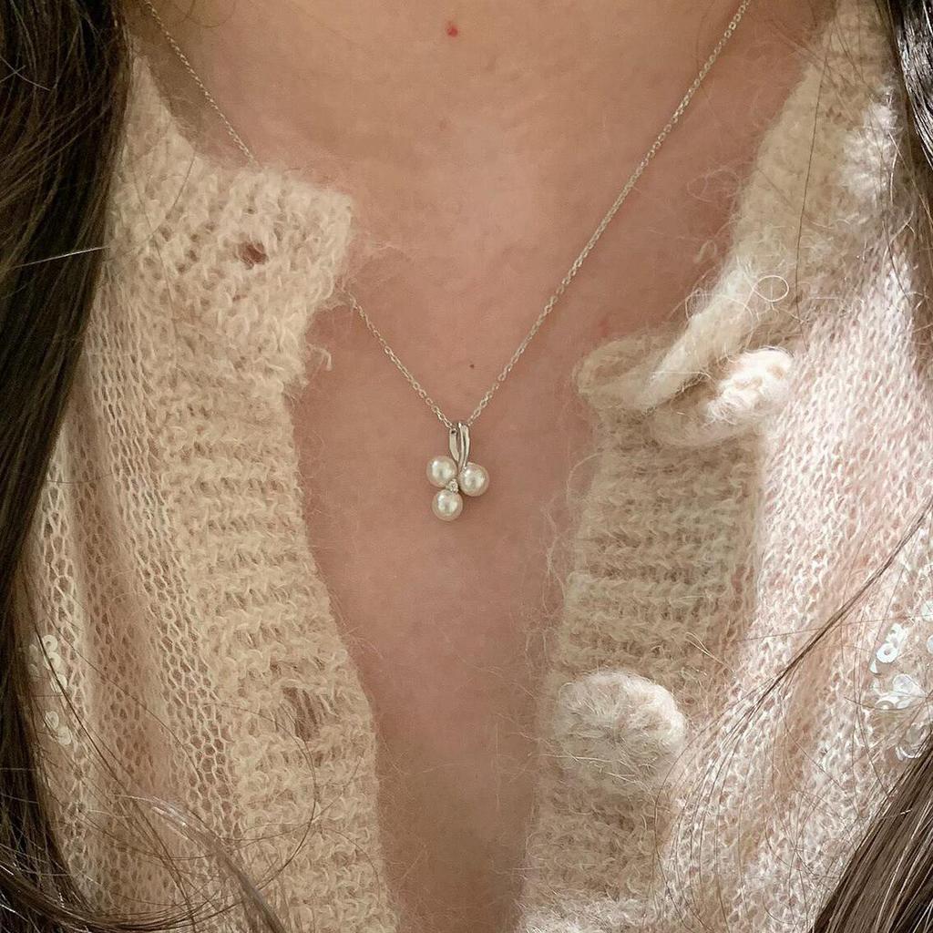 French Luxury S925 Sterling Silver Grape Pearl Necklace for Women – Elegant High-End Clavicle Chain