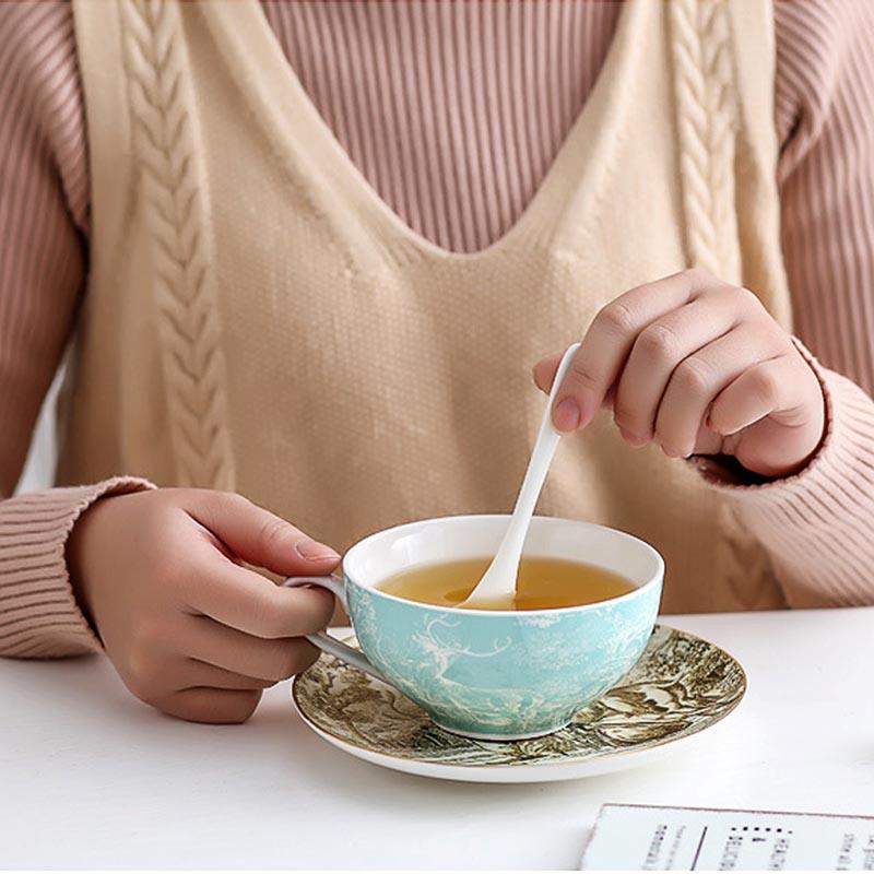 BORREY Bone China Čajová konvička Květinová konvička Keramický šálek Kancelářský šálek na kávu Hrnek na odpolední čaj Set Britský styl 4dílná