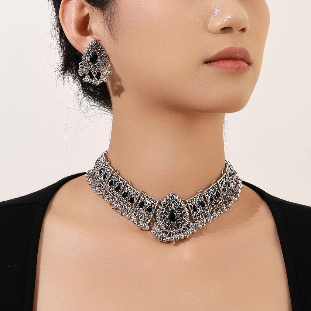 Heavy Industry Retro Diamond Bead Water Drop Earrings, Bohemian Ethnic Style Fashion Collarbone Chain Suit For Women