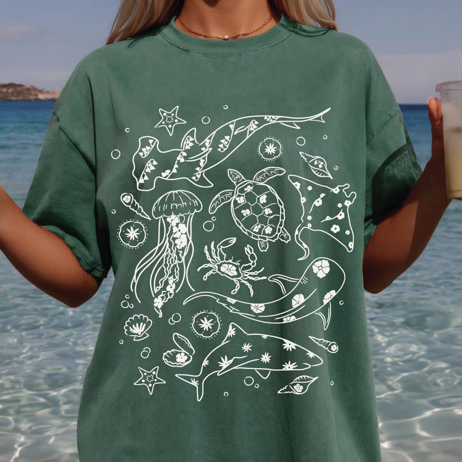 Underwater Sea Animal With Flowers, Beach T-Shirt, Save The Shark, Oversize Tshirt, Lifefulness Ocean Shirt, Shark Flower Shirt, Ocean Shirt M