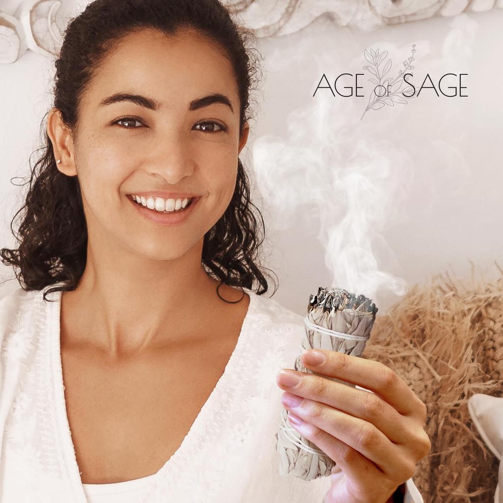 Age of Sage Weißer Salbei Räuchersticks - 10 cm lang, Packung mit 12 Stück - Kalifornischer Weißer Salbei Räucherwerk zum Reinigen von Haus & Geist