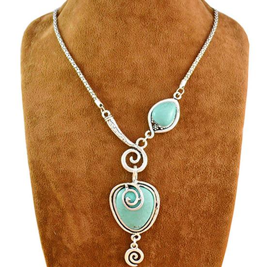 Women Vintage Charm Heart Bib Collar Pendant Turquoise Necklace Jewelry Accessories