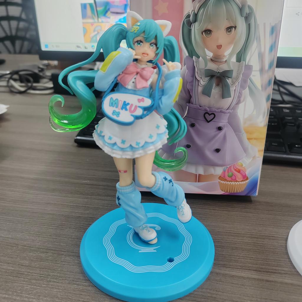 In Stock  Hatsune Miku Gorgeous Fantasy Fashion Figure Fancy ~Cat Eat Ver.~ Pvc 18Cm Anime Action Figures Model Collection Toy